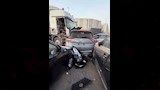 تريلا تقتحم معرض سيارات شهير بالقطامية والخسائر بالملايين