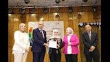 محافظ المنيا يفتتح مؤتمر الاندماج الثقافي .. تمكين وتنمية ذوي الهمم (27)
