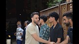 المطرب أحمد الشامي في عزاء حماة المنتج محمد السبكي