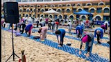 احتفال اليوم العالمي باليوجا على شط ستانلي 