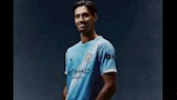 لاعب الوسط الهولندي تياني رايندرز