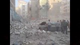 انهيار مفاجئ لمنزل متهالك بالمنيا على سيارتين (2)