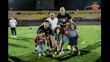 محمد بسام مع عائلته (2)