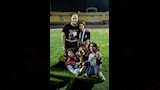 محمد بسام مع عائلته (1)