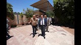 محافظ أسيوط يتفقد لجان امتحانات الثانوية العامة (12)