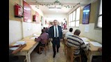محافظ أسيوط يتفقد لجان امتحانات الثانوية العامة (23)