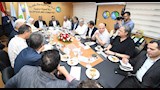 وزير الإسكان يتفقد مركز إدارة الأزمات بمياه شرب الإسكندرية 