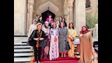 إلهام و هالة سرحان وضيوف المهرجان مع حرم الرئيس العراقي