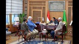 لقاء المحافظ بمكتبه مع شميس بنز 
