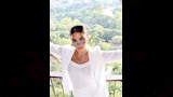 يارا السكري بإطلالة جريئة أثناء قضاء عطلة الصيف