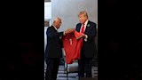 قميص رونالدو مع دونالد ترامب (5) (1)