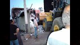 جانب من السيطرة على الحريق  (4)