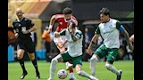 لقطات من الشوط الأول لمباراة الأهلي وبالميراس (