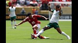 لقطات من الشوط الأول لمباراة الأهلي وبالميراس (