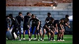 تدريبات الأهلي استعدادا لمواجهة بورتو (5)