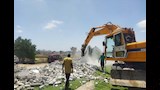 إزالة تعديات على الأراضي الزراعية في الإسكندرية (2)