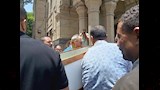 لحظة تشييع جثمان والد الفنان تامر عبد المنعم (5)