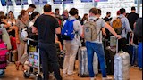 إسرائيل ترفع القيود الطارئة عن السكان مع صمود وقف إطلاق النار مع إيران