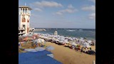 شواطئ بها حواجز أمواج في الإسكندرية (1)