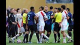 مشادة بين لاعبي إنتر ميلان وريفربليت (9) (1)