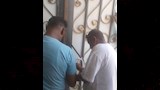 غلق وتشميع 35 محلا وكافيه مخالف في أسوان (8)