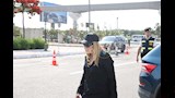 نادية الجندي تحضر جنازة الفنانة الراحلة سميحة أيوب