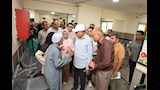 محافظ المنيا يتفقد موقف سمالوط الجديد (6)