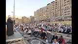 عيد الأضحى في أسيوط.. صلاة جماعية وتهاني وصور تذكارية مع المحافظ (19)
