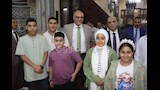 محافظ القليوبية يؤدي صلاة عيد الأضحى بمسجد ناصر ببنها (6)