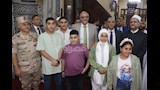 محافظ القليوبية يؤدي صلاة عيد الأضحى بمسجد ناصر ببنها (7)