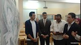رئيس جامعة بنها يتفقد مشروعات طلابية بكلية الهندسة (2)
