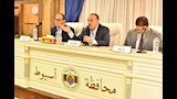 اجتماع المجلس التنفيذي لمتابعة ملفات الخدمات والتنمية (15)