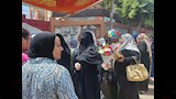 احتفالات بالألعاب النارية بنهاية الامتحانات (4)