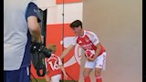 بكاء لاعب أرسنال أثناء تقديمه 