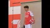 بكاء لاعب أرسنال أثناء تقديمه 