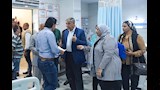 محافظ الإسكندرية يزور مصابي عقار العطارين (6)