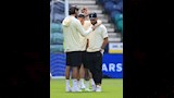 صلاح مع لاعبي ليفربول
