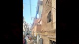 إصابة شخصين في انهيار بلكونة منزل قديم بحي غرب أسيوط (3)