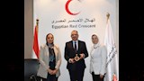 وفد جامعة عين شمس يزور مقر الهلال الأحمر 