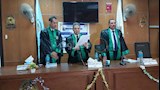 أول معيد كفيف بجامعة سوهاج ينال الماجستير بالإعلام (16)