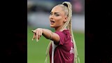 أليشا ليمان نجمة منتخب سويسرا (19)