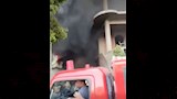 حريق هائل يلتهم مخزنًا في البدرشين (1)