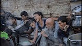 كيف حوّل الاحتلال الغذاء إلى سلاح حرب بغزة؟ (14)