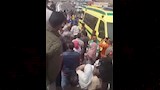 أم تلقي طفليها من أعلى كوبري بالإسكندرية