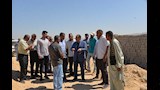 محافظ أسيوط يتفقد أعمال إنشاء أول مصنع متكامل لمنتجات الرمان بالبداري (11)
