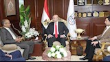 محافظ بني سويف يستقبل رئيس البورصة المصرية 