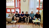 زيارة مؤثرة من طلاب أندونيسيين لمعلمهم بطهطا  (10)
