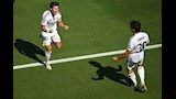 لقطات من مباراة ريال مدريد وبروسيا (5) (1)