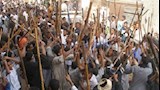 خناقة بالشوم ارشيفية