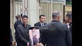 مصطفى كامل وشقيق أحمد عامر يستقبلان المعزين